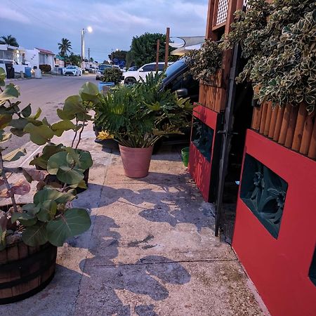 Moon'S Place Toa Baja المظهر الخارجي الصورة