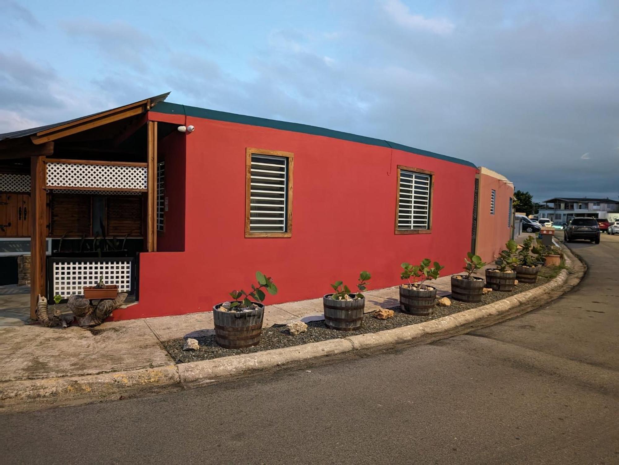 Moon'S Place Toa Baja المظهر الخارجي الصورة